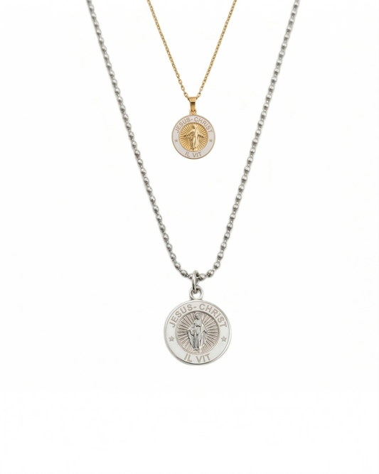 He Lives Necklace (French)