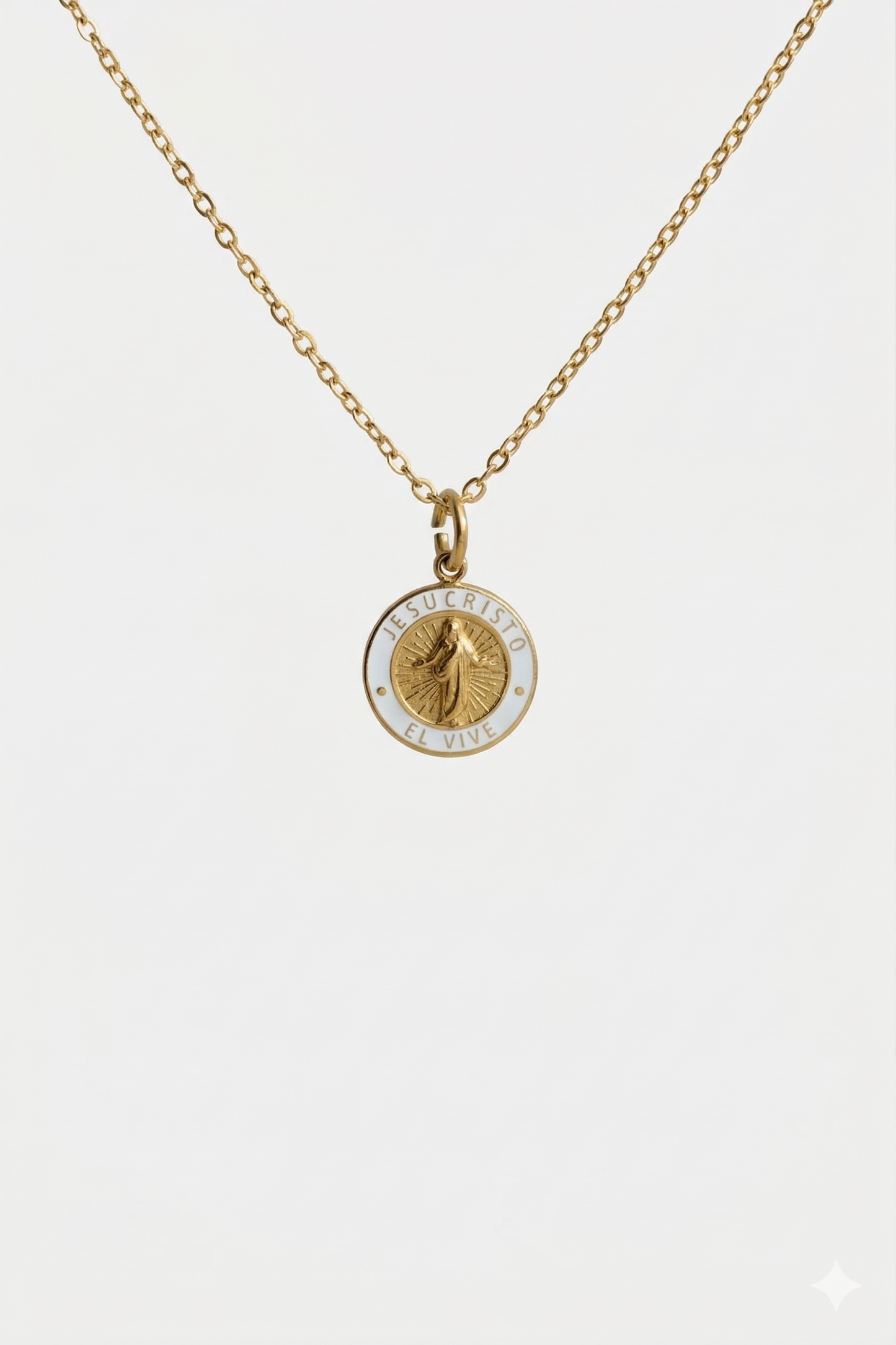 He Lives Necklace (Spanish)