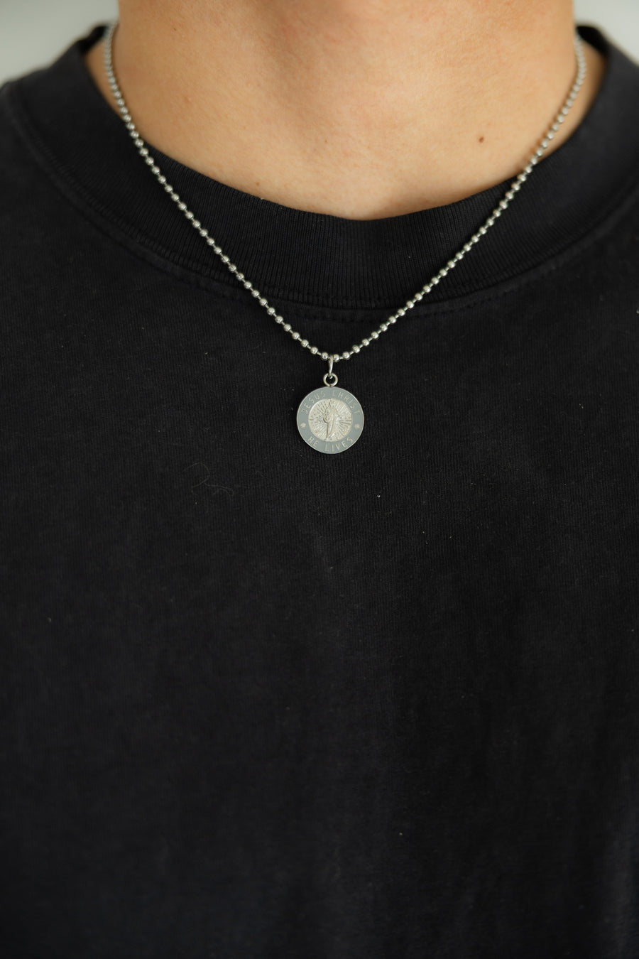 He Lives Necklace – Medium Pendant