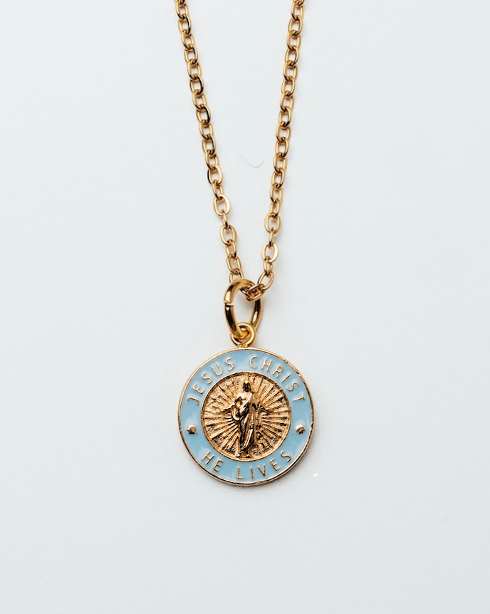 He Lives Necklace – Small Pendant