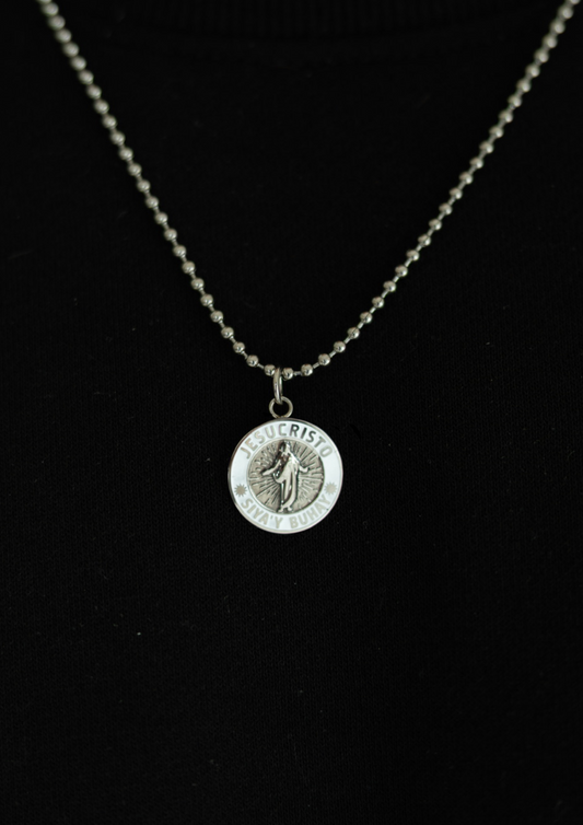 He Lives Necklace (Tagalog)